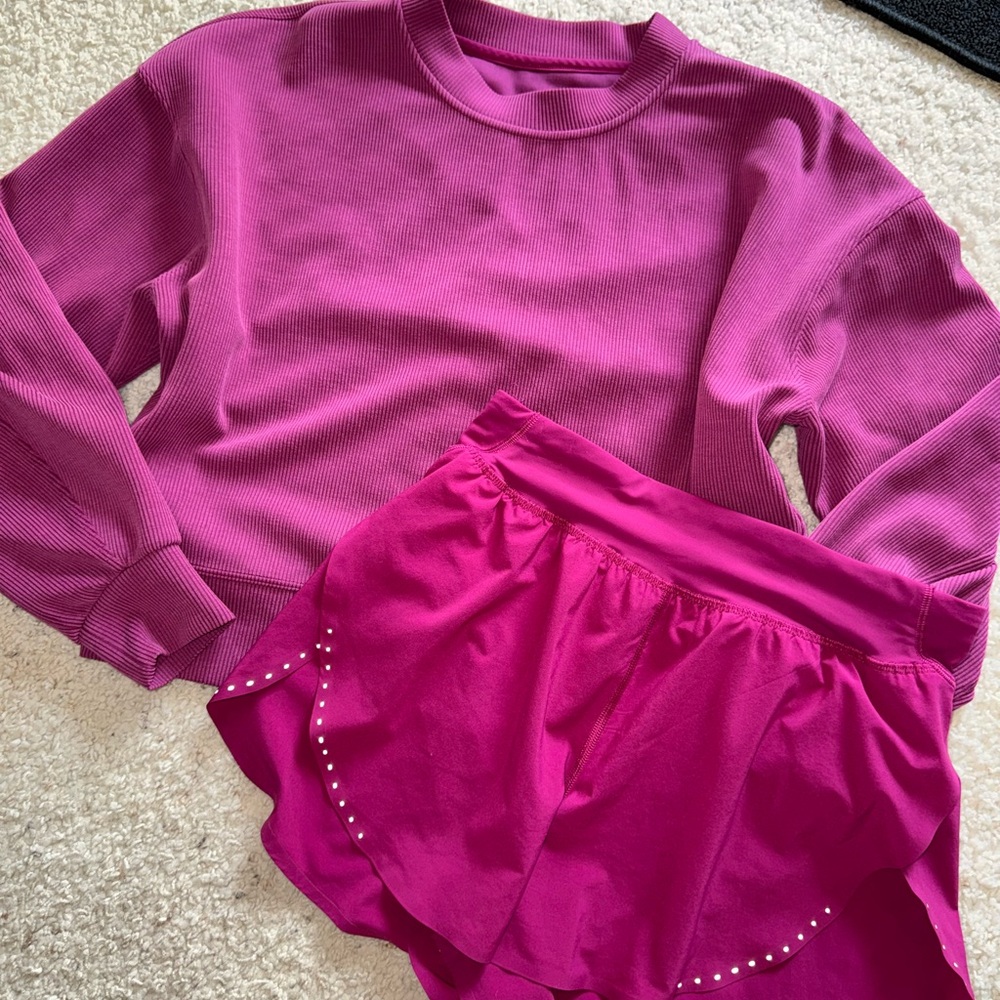 ⚠️SOLD⚠️Lululemon Magenta set